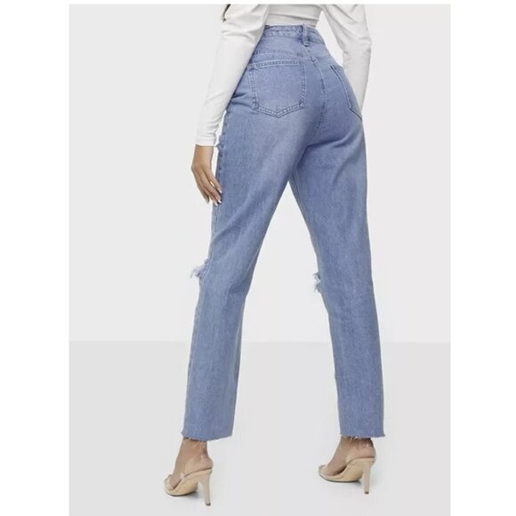 MISSGUIDED High Waisted Rip Straight Raw Hem Jeans - Picture 6 of 11